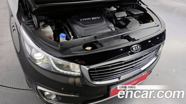 Kia Canival 2018 — photo 6