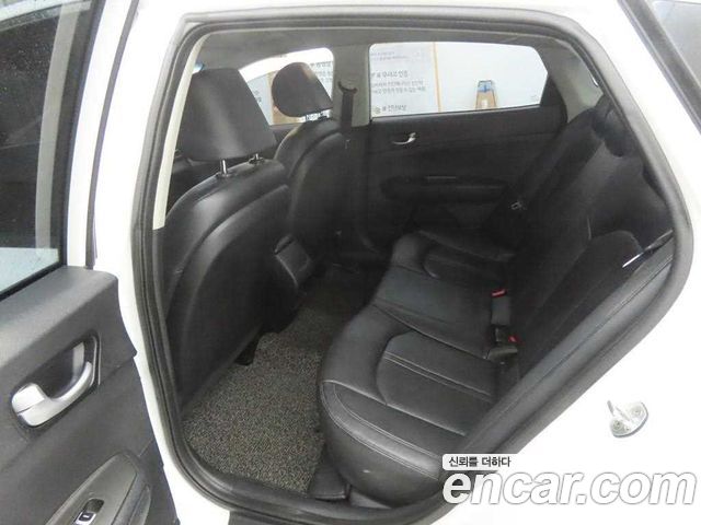 Kia K5 2016 — photo 6