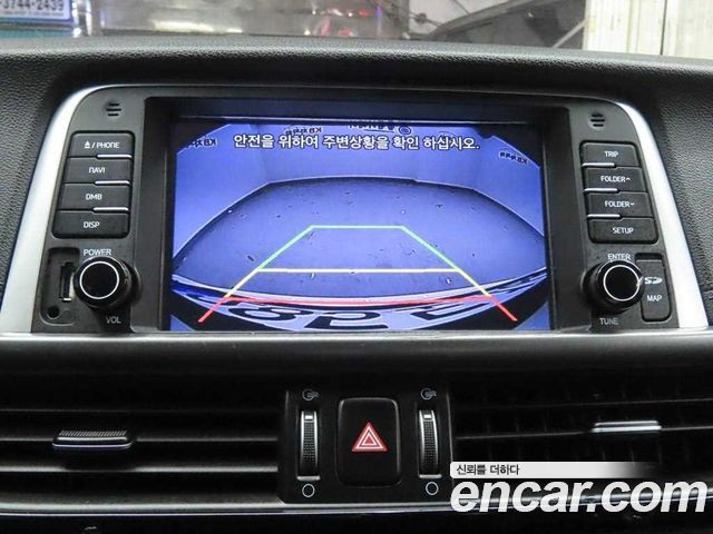 Kia K5 2016 — photo 14