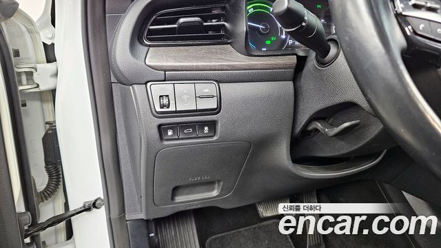 Kia K7 2021 — photo 16