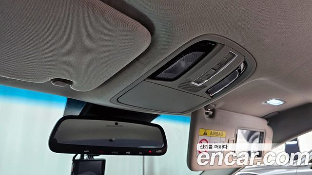 Kia K7 2021 — photo 17