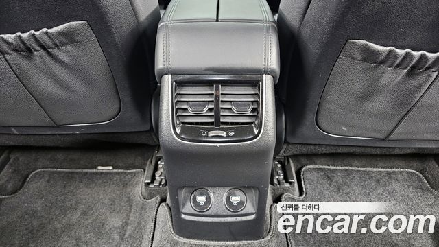 Kia K7 2021 — photo 19