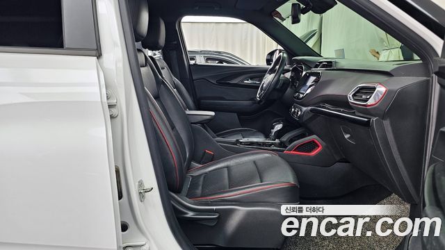 Chevrolet Korea Trailblazer 2021 — photo 11