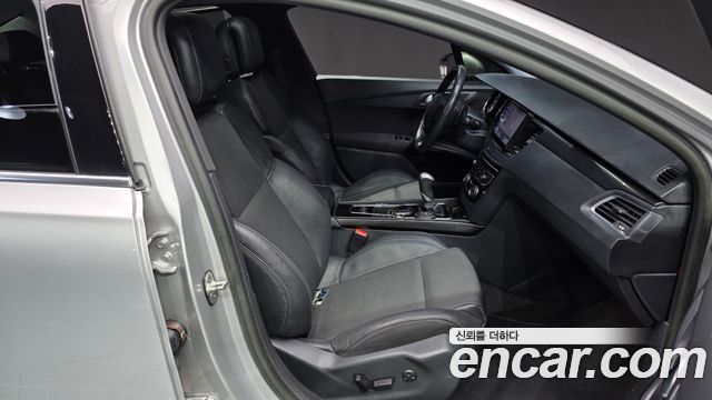 Peugeot 508 2014 — photo 10