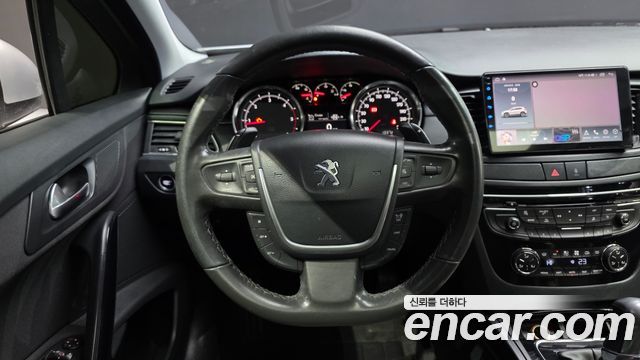 Peugeot 508 2014 — photo 13