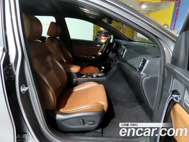 Kia Sportage 2016 — photo 9