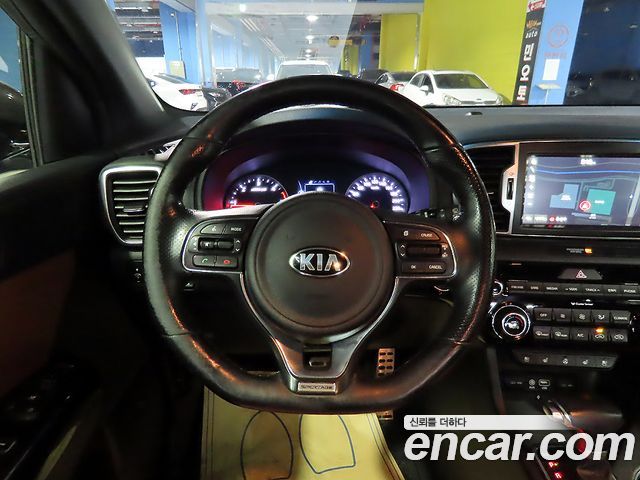 Kia Sportage 2016 — photo 11
