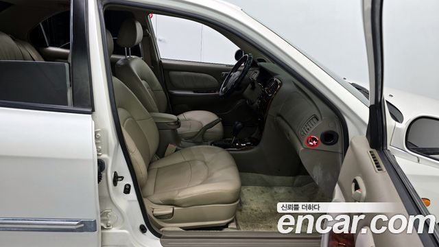 Hyundai Sonata 2000 — photo 10