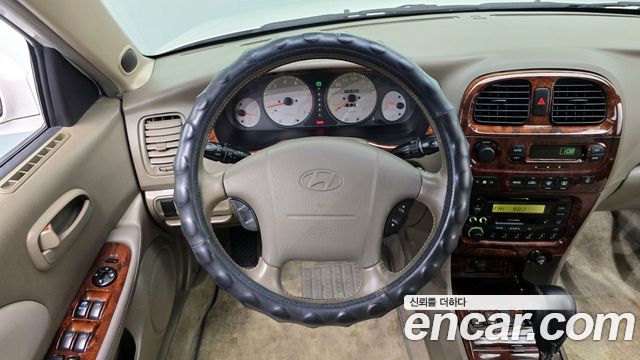 Hyundai Sonata 2000 — photo 14