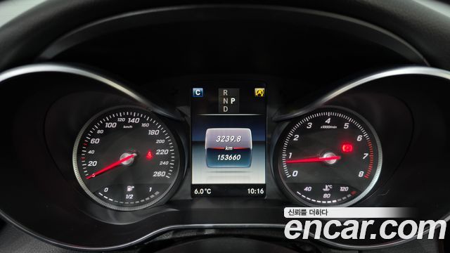 Mercedes-Benz C-Class 2018 — photo 8
