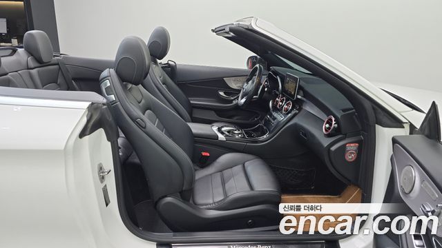 Mercedes-Benz C-Class 2018 — photo 10
