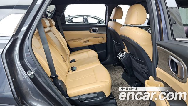 Kia Sorento 2021 — photo 12