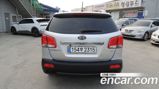 Kia Sorento 2012 — photo 5