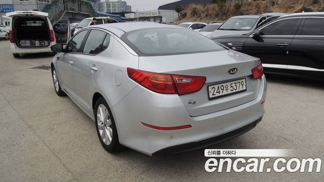 Kia K5 2015 — photo 6