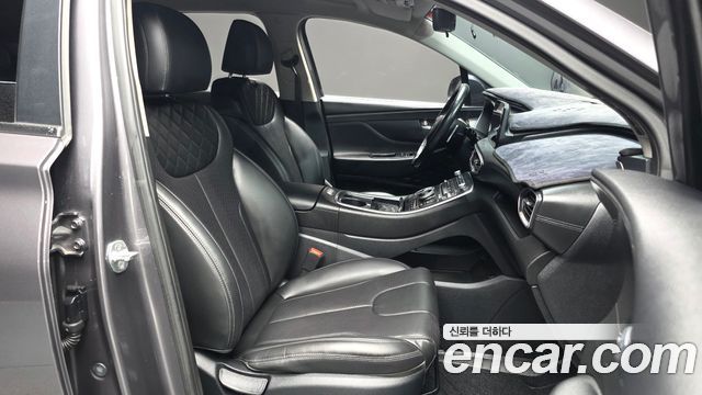 Hyundai Santafe 2021 — photo 11