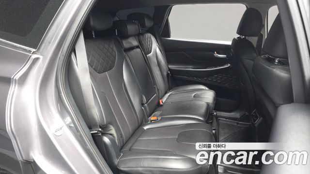 Hyundai Santafe 2021 — photo 12