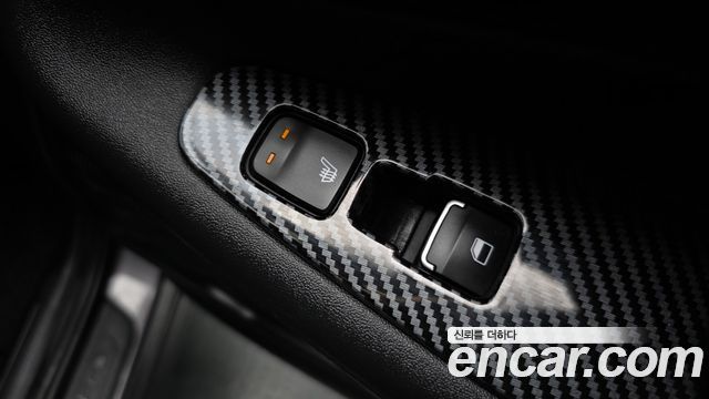 Hyundai Santafe 2021 — photo 18