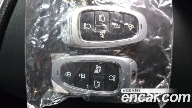 Hyundai Santafe 2021 — photo 19
