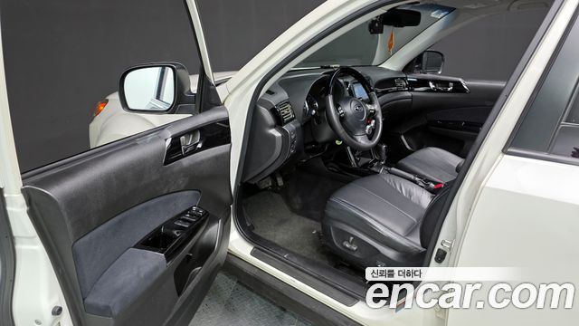 Subaru Forester 2010 — photo 10