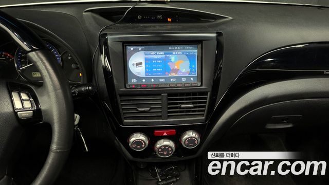 Subaru Forester 2010 — photo 14