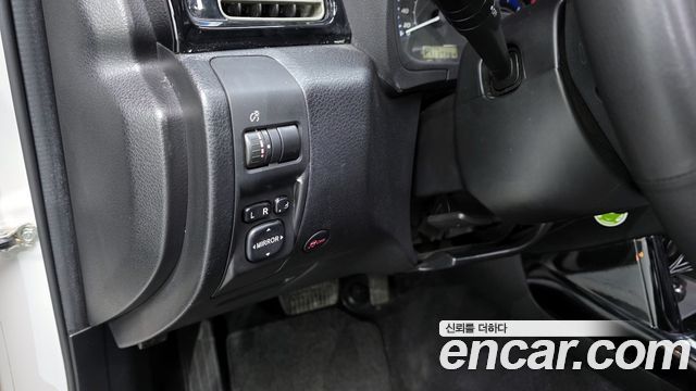 Subaru Forester 2010 — photo 19