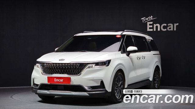 Kia Canival 2021 — photo 1