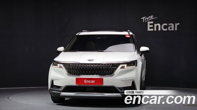 Kia Canival 2021 — photo 3