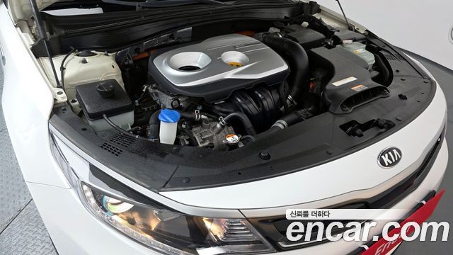 Kia K5 2017 — photo 6