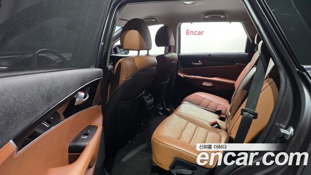 Kia Sorento 2019 — photo 12
