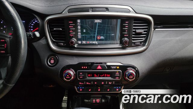 Kia Sorento 2019 — photo 14