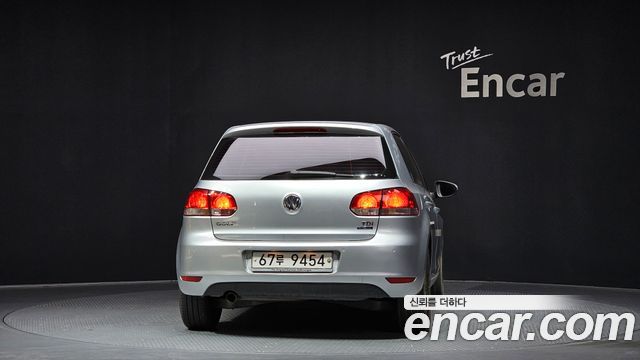 Volkswagen Golf 2011 — photo 4