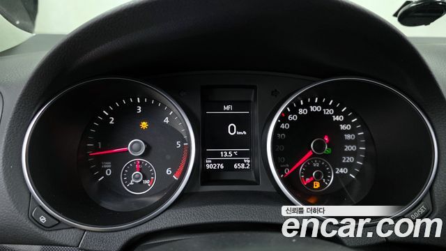 Volkswagen Golf 2011 — photo 8