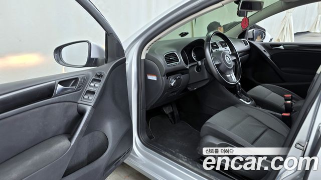 Volkswagen Golf 2011 — photo 10