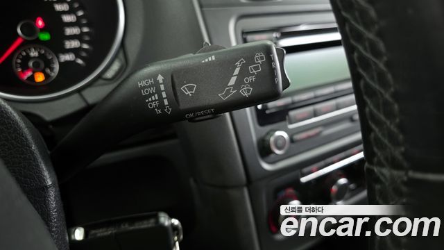 Volkswagen Golf 2011 — photo 18