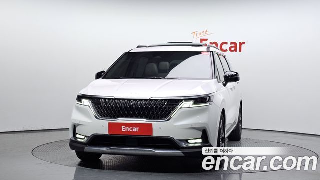 Kia Canival 2021 — photo 3