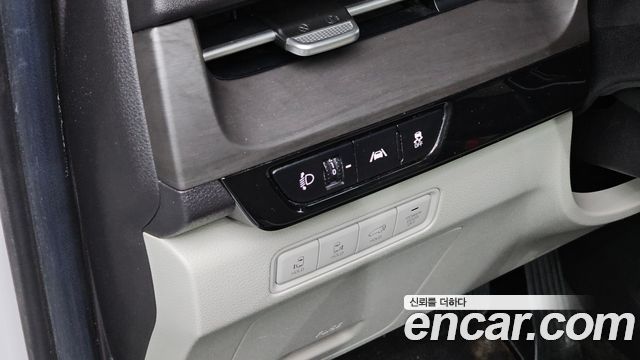 Kia Canival 2021 — photo 14
