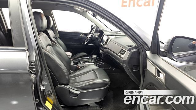 KG Mobility Rexton 2019 — photo 11