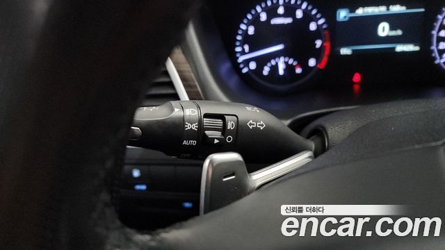Genesis G80 2018 — photo 14