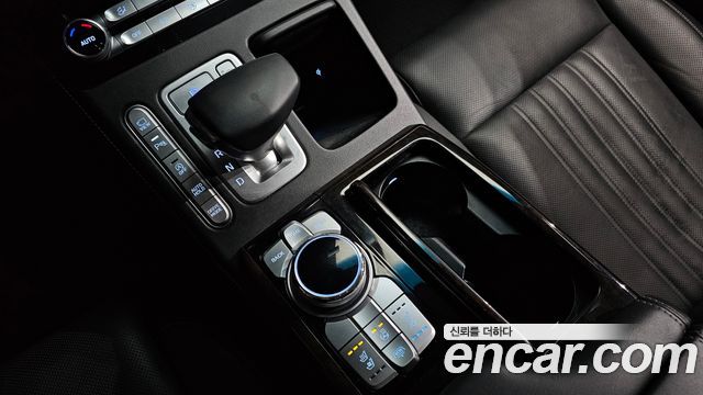 Genesis G90 2021 — photo 9