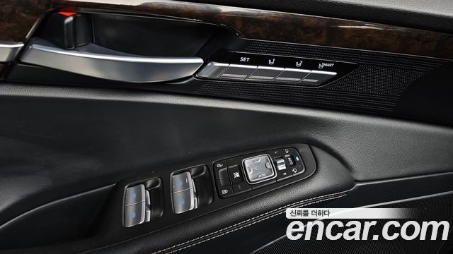 Genesis G90 2021 — photo 12
