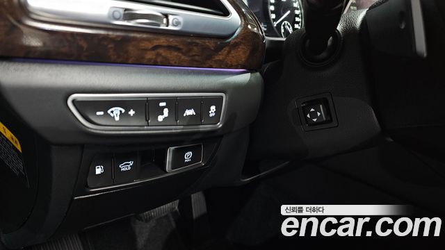 Genesis G90 2021 — photo 13