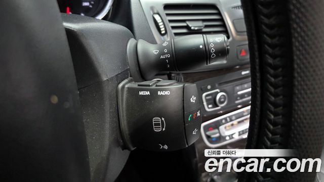Renault Korea SM5  2015 — photo 16