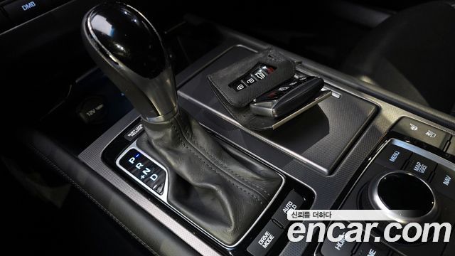 Hyundai Genesis 2016 — photo 9