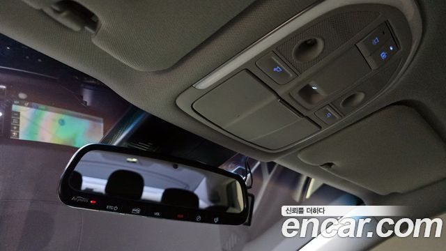 Hyundai Genesis 2016 — photo 19