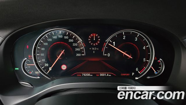 BMW X3 2018 — photo 8