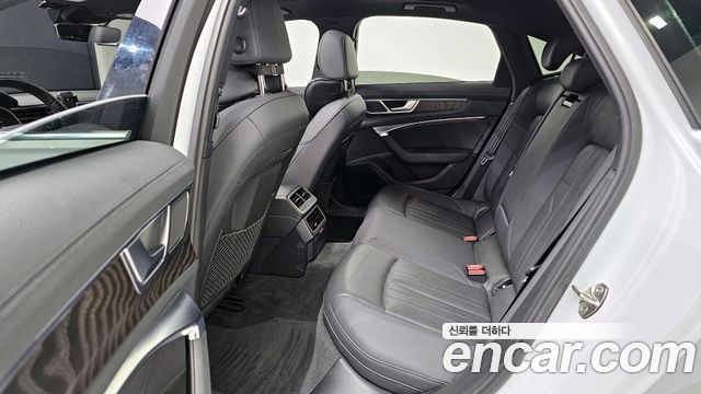 Audi A6 2020 — photo 12