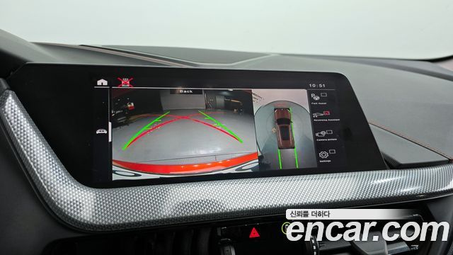 BMW 1-Series 2021 — photo 15
