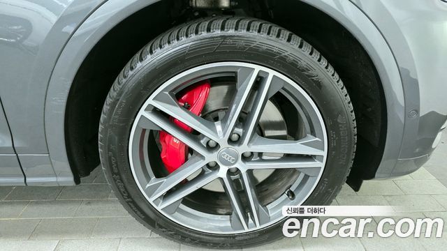 Audi SQ5 2020 — photo 5