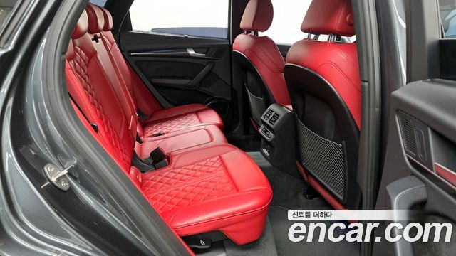 Audi SQ5 2020 — photo 12