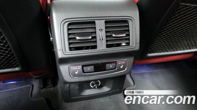 Audi SQ5 2020 — photo 18